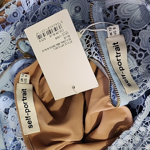 SELF-PORTRAIT Blue 3D Floral Guipure Lace Mini - Picture 6 of 8